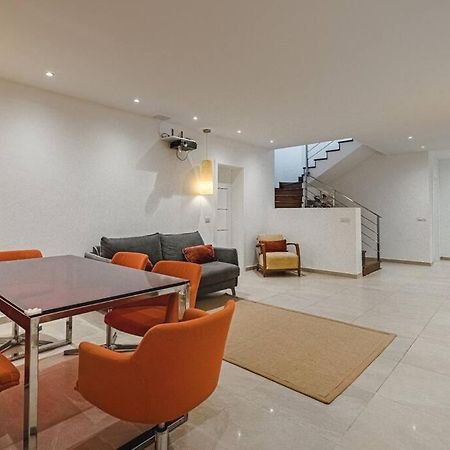 Villa Riviera De 4 Dormitorios Con Piscina. أذيخي المظهر الخارجي الصورة